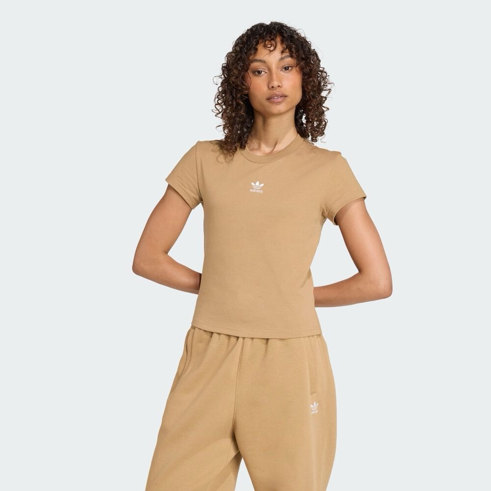 ADIDAS ORIGINALS
Essentials Slim Tee